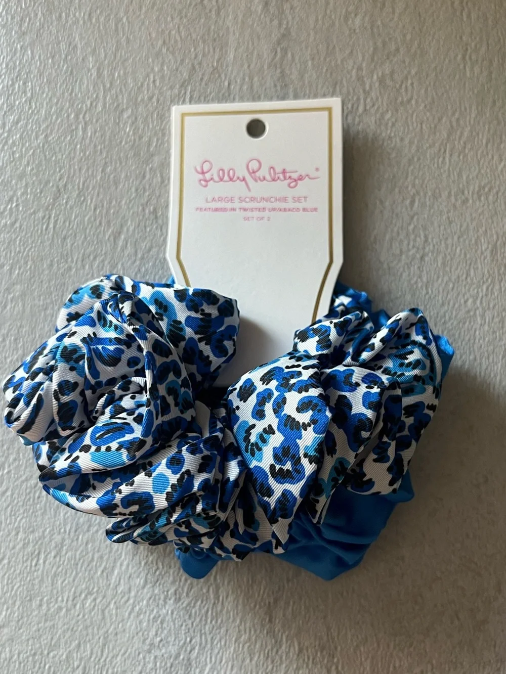 {Lilly Pulitzer} Brand New Satin Large Scrunchie Set